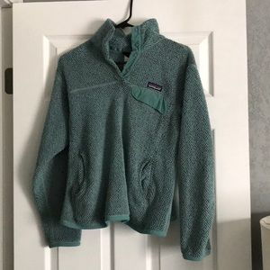 Patagonia Sweater-FABRIC IS IN ROUGH CONDITION